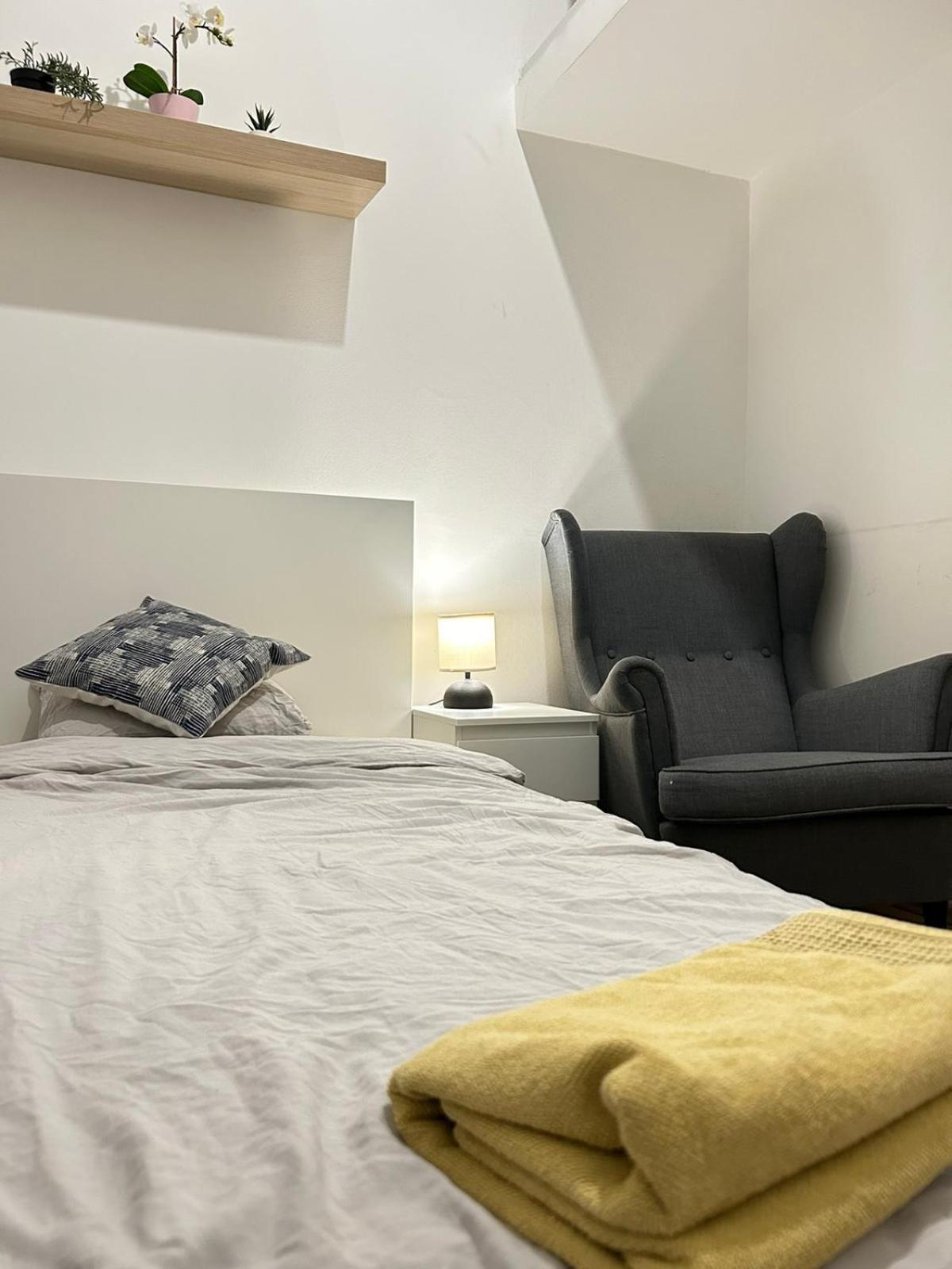Apartmán Entire Unit In The Center Of